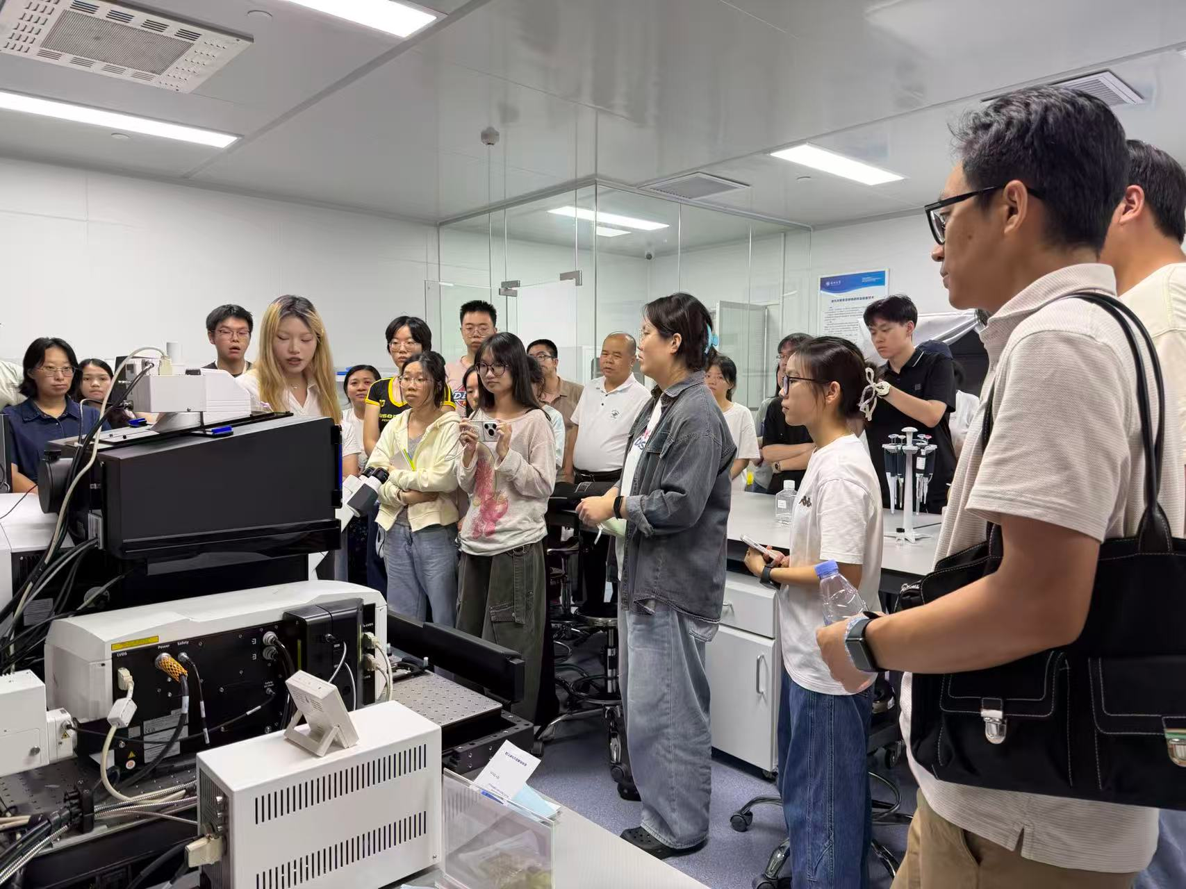 深圳大学激光共聚焦显微镜专题培训.png